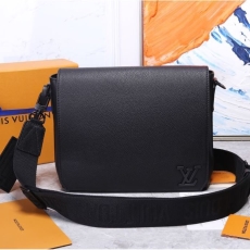 Mens Louis Vuitton Satchel Bags